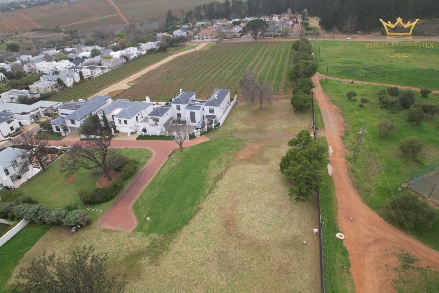  Bedroom Property for Sale in La Pastorale Western Cape